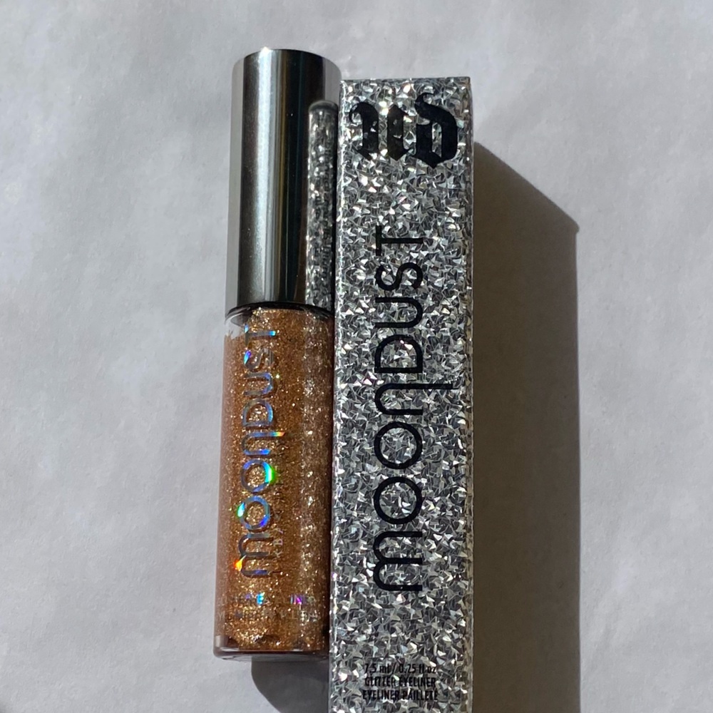 Urban Decay Moondust Eyeliner Eyeshadow in Space Cowboy Glittering Gold